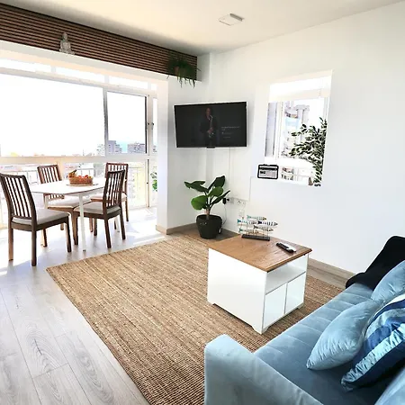Seaside Heaven Panorama Views Prime Location شقة *